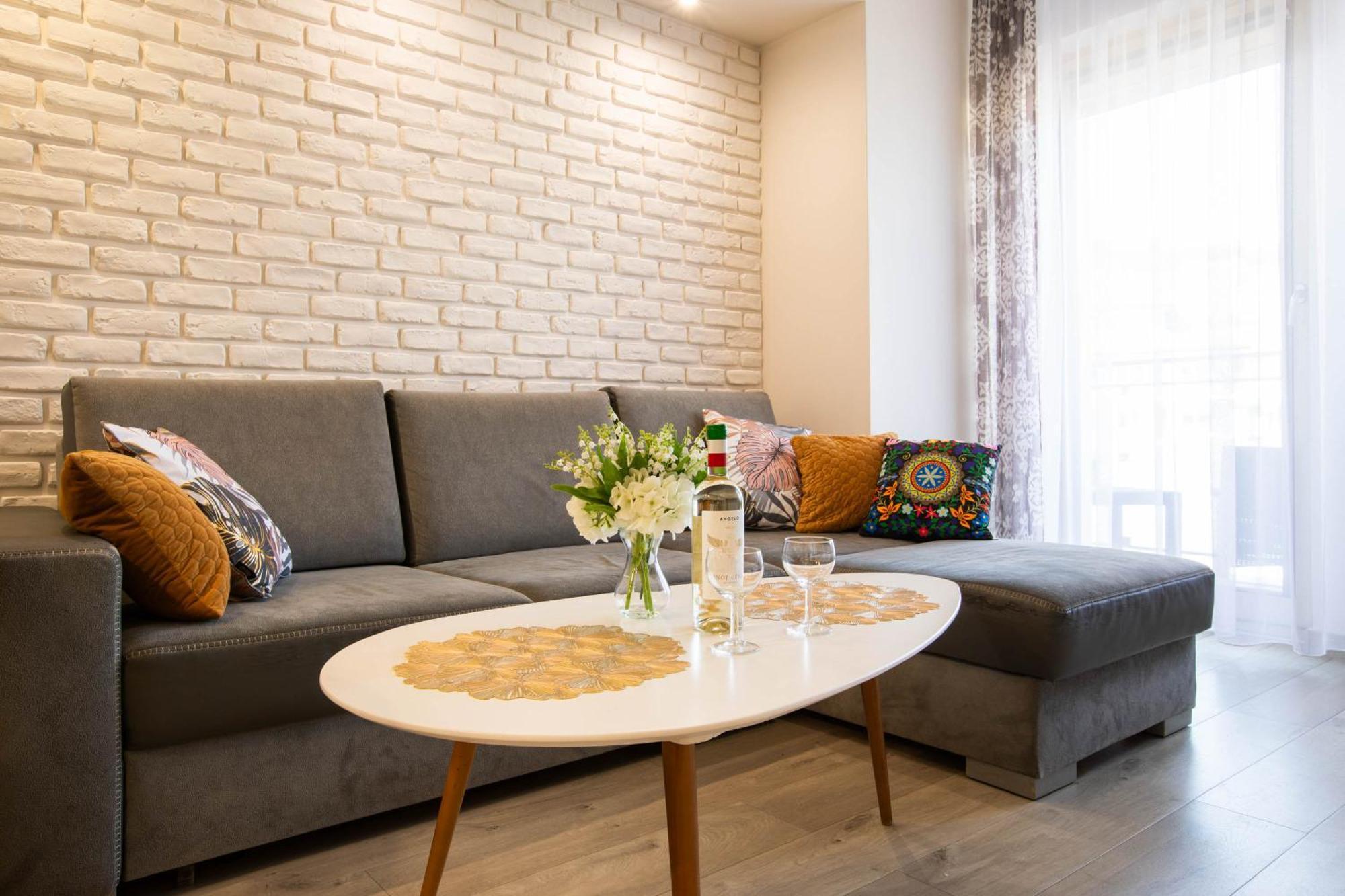 & Stara Polana Apartment *